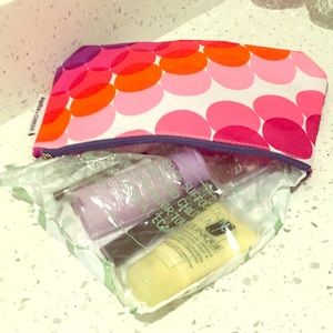 Brand new Clinique giveaway set